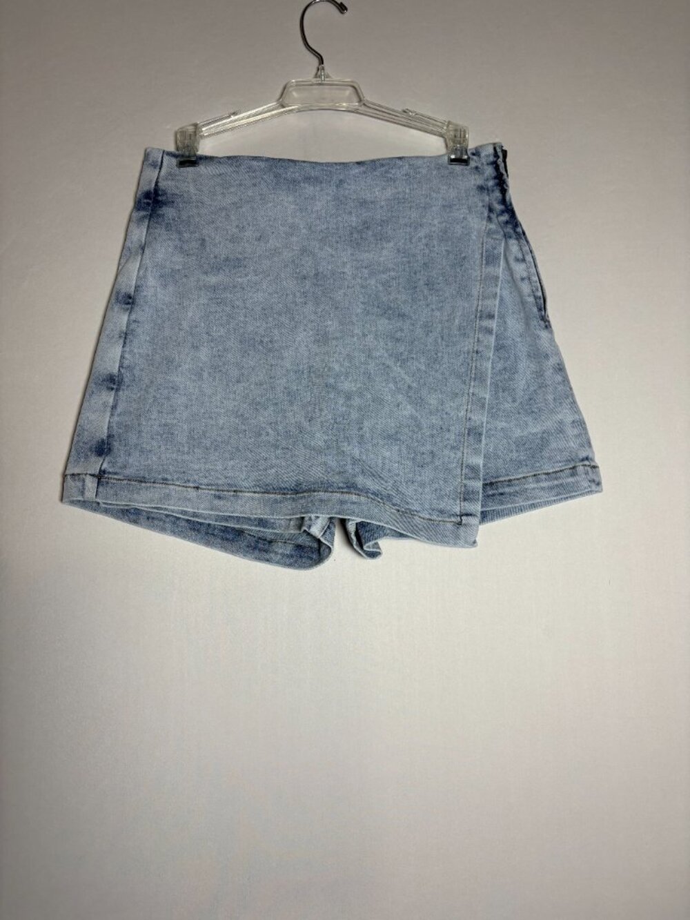 Pink Lily High-Waisted  Acid Wash Denim Skort Size Sip Size L